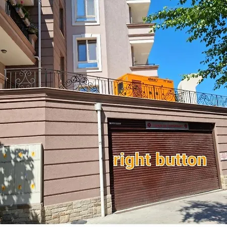 Apartament Center Kapana With Garage *