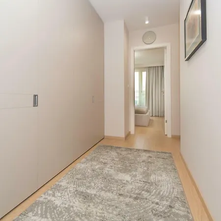 Center Kapana With Garage Apartment Plowdiw